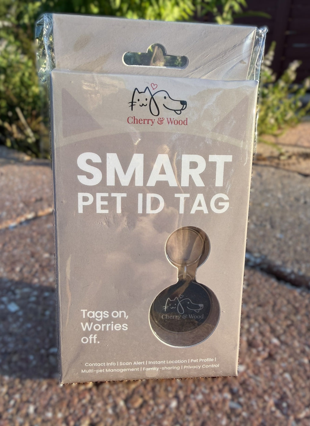 Black QR code pet ID tag in its packaging